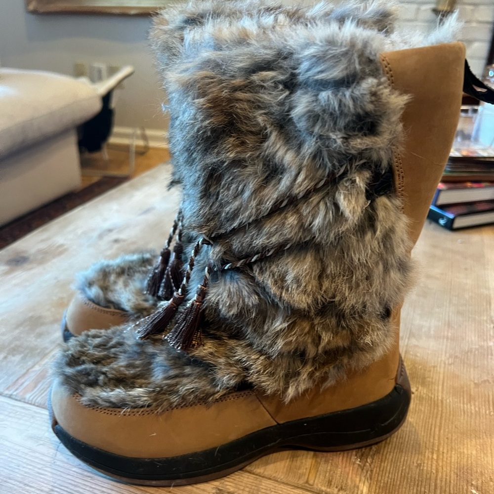Vintage ULU primaloft  Waterproof rabbit Fur Boots 200g insulation